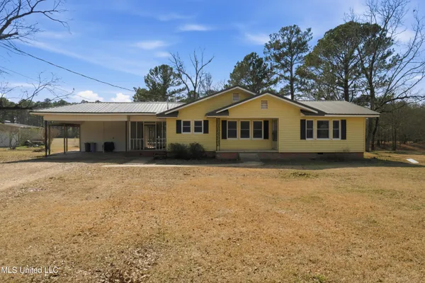 $215,000 | 1501 Eatonville Road, Hattiesburg, MS 39401
