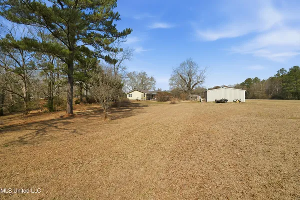 $215,000 | 1501 Eatonville Road, Hattiesburg, MS 39401