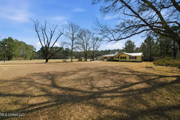 $215,000 | 1501 Eatonville Road, Hattiesburg, MS 39401