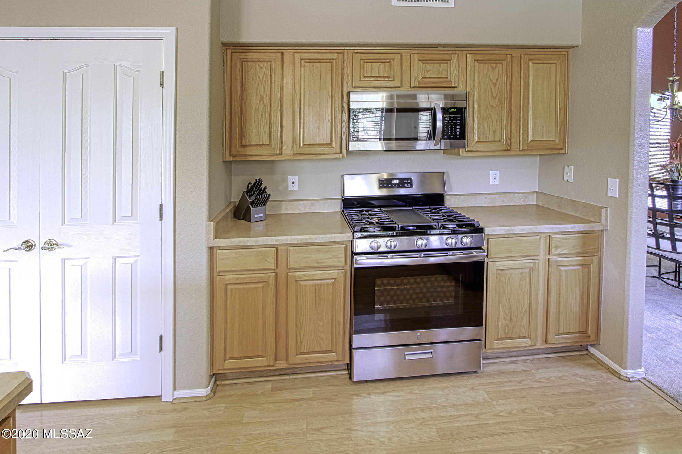 656 West Paseo Rio Grande Tucson, AZ 85737 - Photo 8 of 29