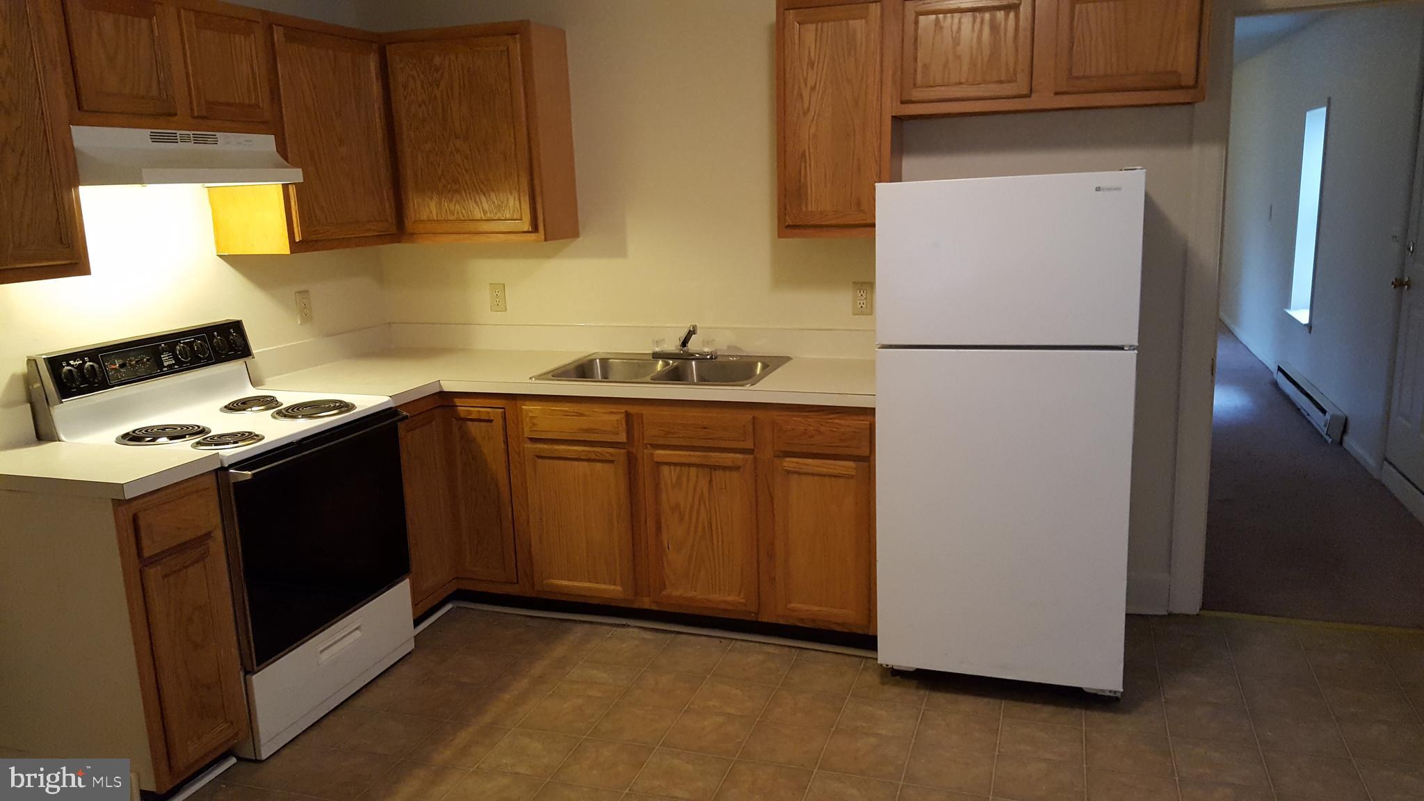 237 East Valley Road Coatesville, PA 19320 - Photo 3 of 8 Gallery Image 3