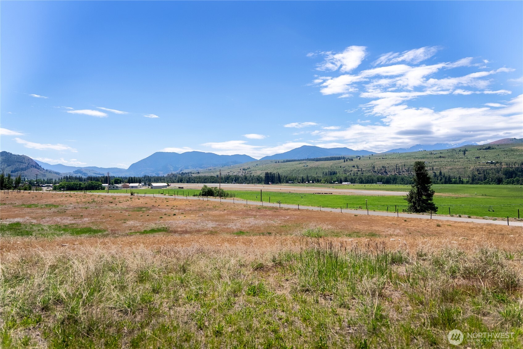 567 Twisp-Winthrop Eastside Road Winthrop, WA 98862 - Photo 14 of 33