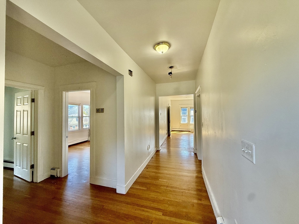 62 Algonquin Road, Unit 2 Chestnut Hill, MA 02467 - Photo 12 of 38