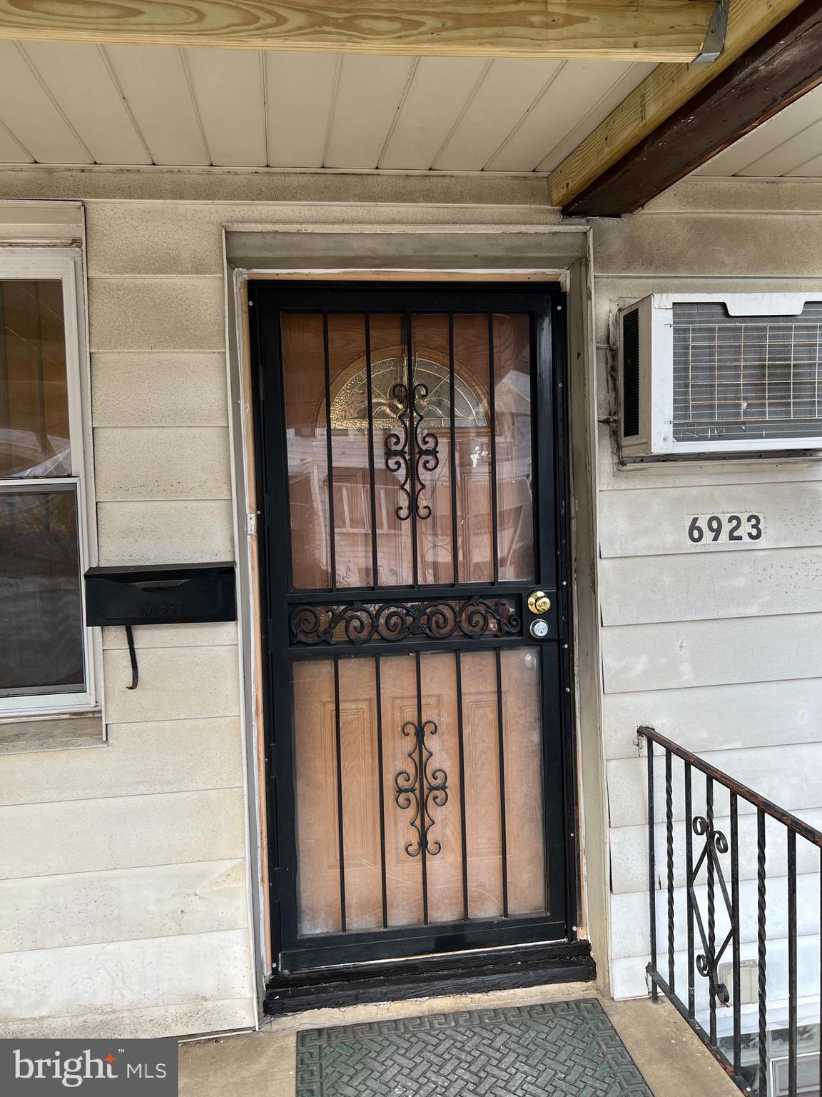 6923 Guilford Road Upper Darby, PA 19082 - Photo 3 of 28 Exterior Front Storm door