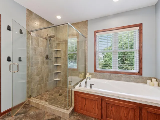 $869,000 | 5782 Bartlett Boulevard, Mound, MN 55364