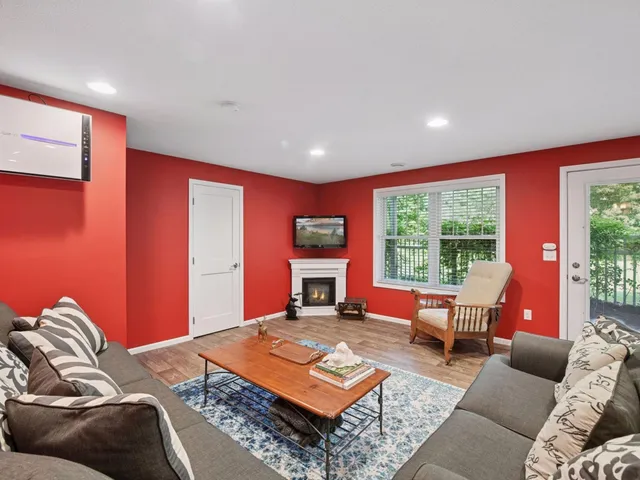 $869,000 | 5782 Bartlett Boulevard, Mound, MN 55364