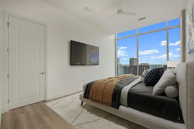 $5,935 | 2728 McKinnon Street, Unit 2104, Dallas, TX 75201