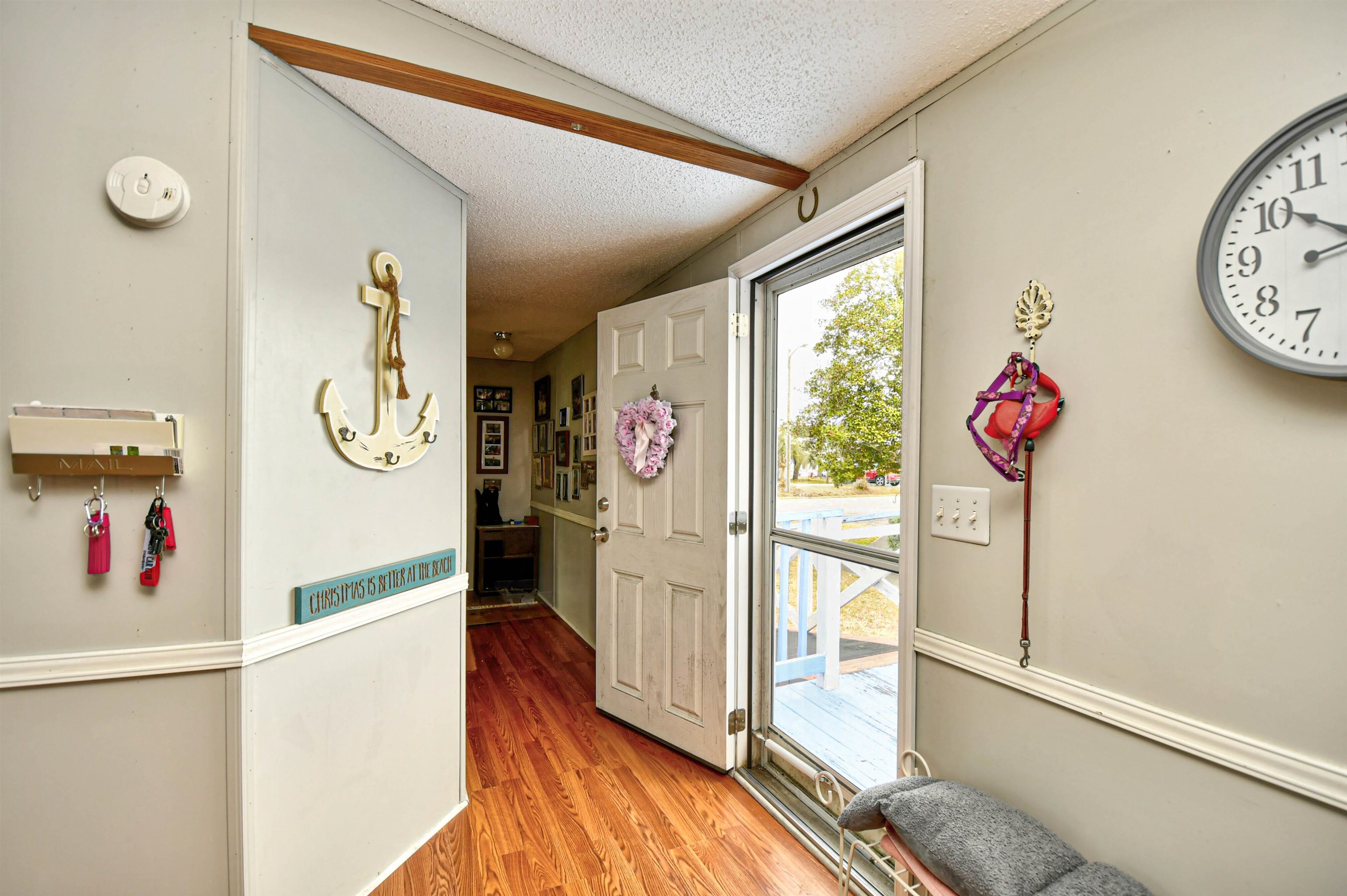 19 Crooked Island Circle Murrells Inlet, SC 29576 - Photo 5 of 42