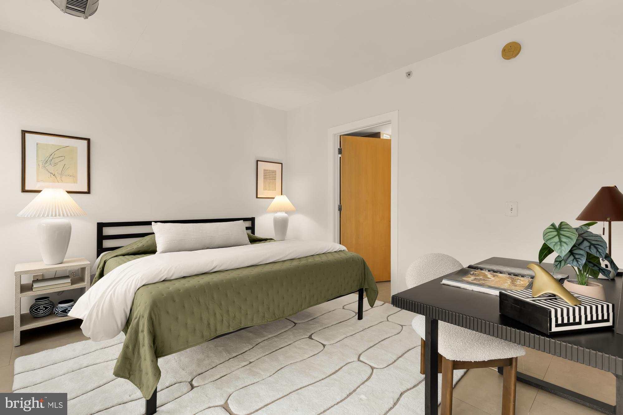 1133 14th Street Northwest, Unit 308 Washington, DC 20005 - Photo 15 of 33