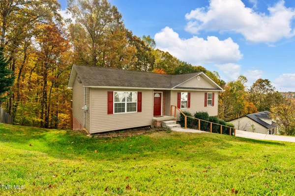 $2,500 | 1125 Faye Street, Unit 11, Kingsport, TN 37660
