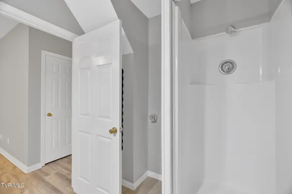$2,500 | 1125 Faye Street, Unit 11, Kingsport, TN 37660