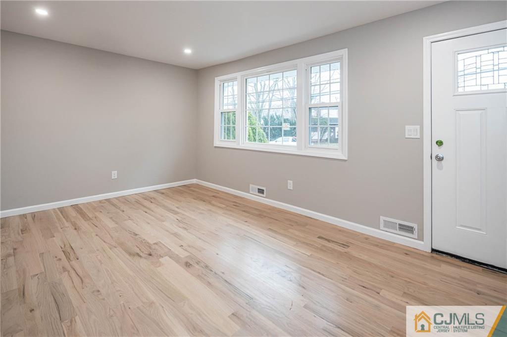 12 Hilliard Road Old Bridge, NJ 08857 - Photo 8 of 24 Gallery Image 8