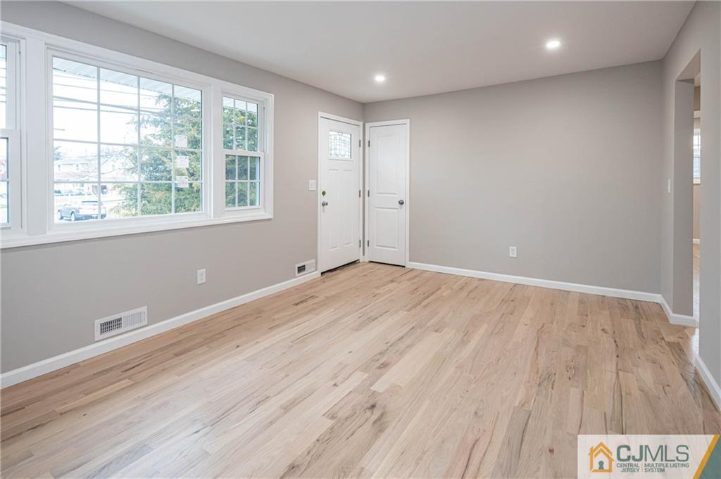 12 Hilliard Road Old Bridge, NJ 08857 - Photo 9 of 24 Gallery Image 9