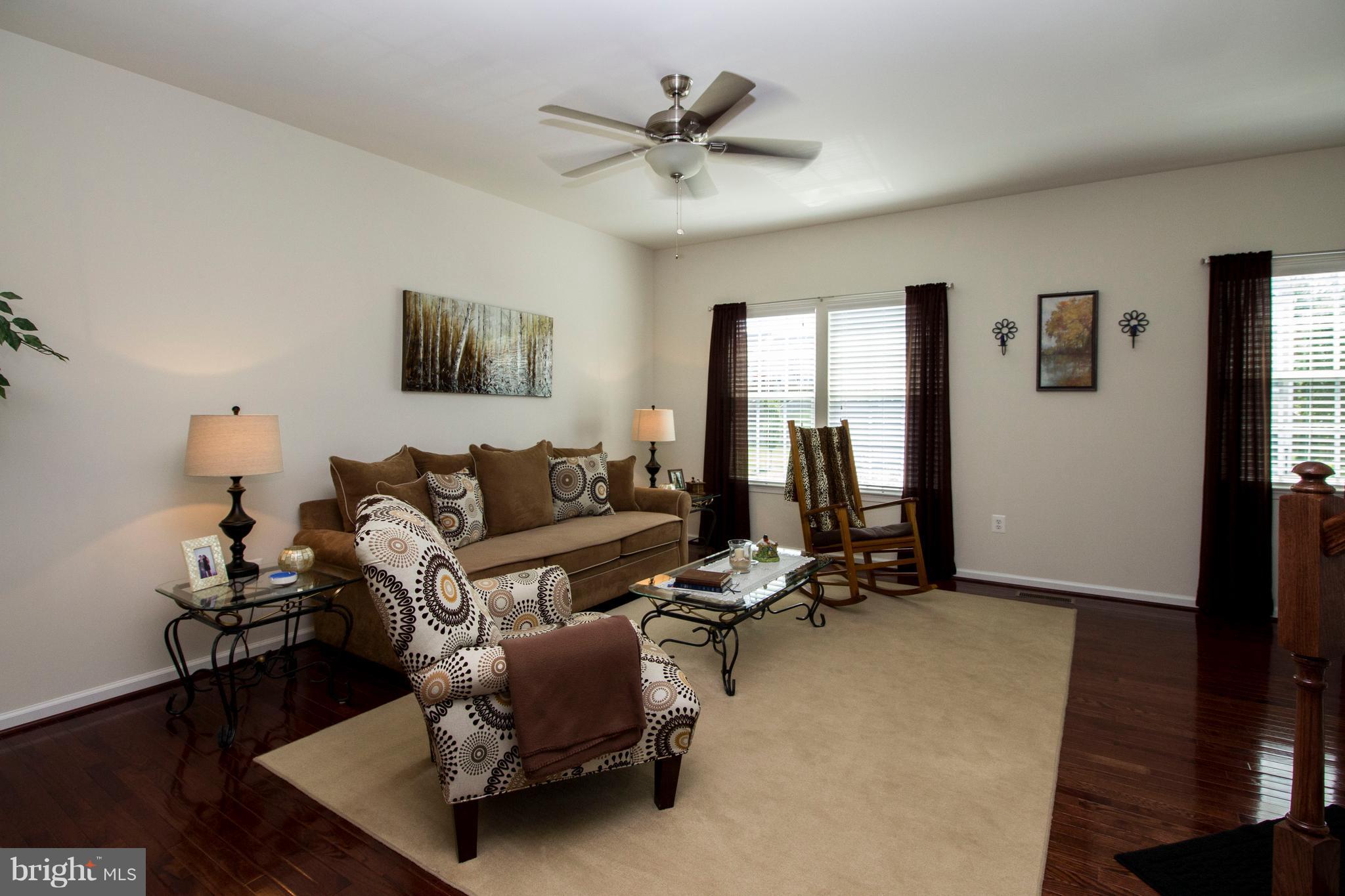 166 Short Branch Road Stafford, VA 22556 - Photo 7 of 16 Living Room