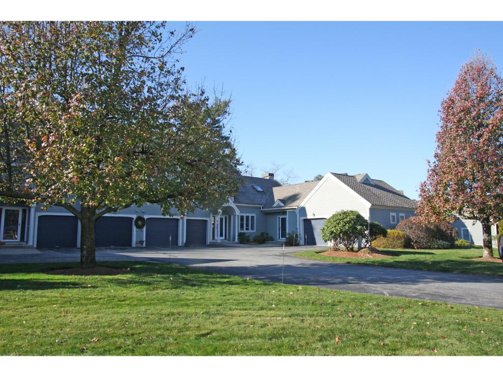127 Hawthorne Road, Unit 405 Nashua, NH 03062 - Photo 1 of 29 Gallery Image 1