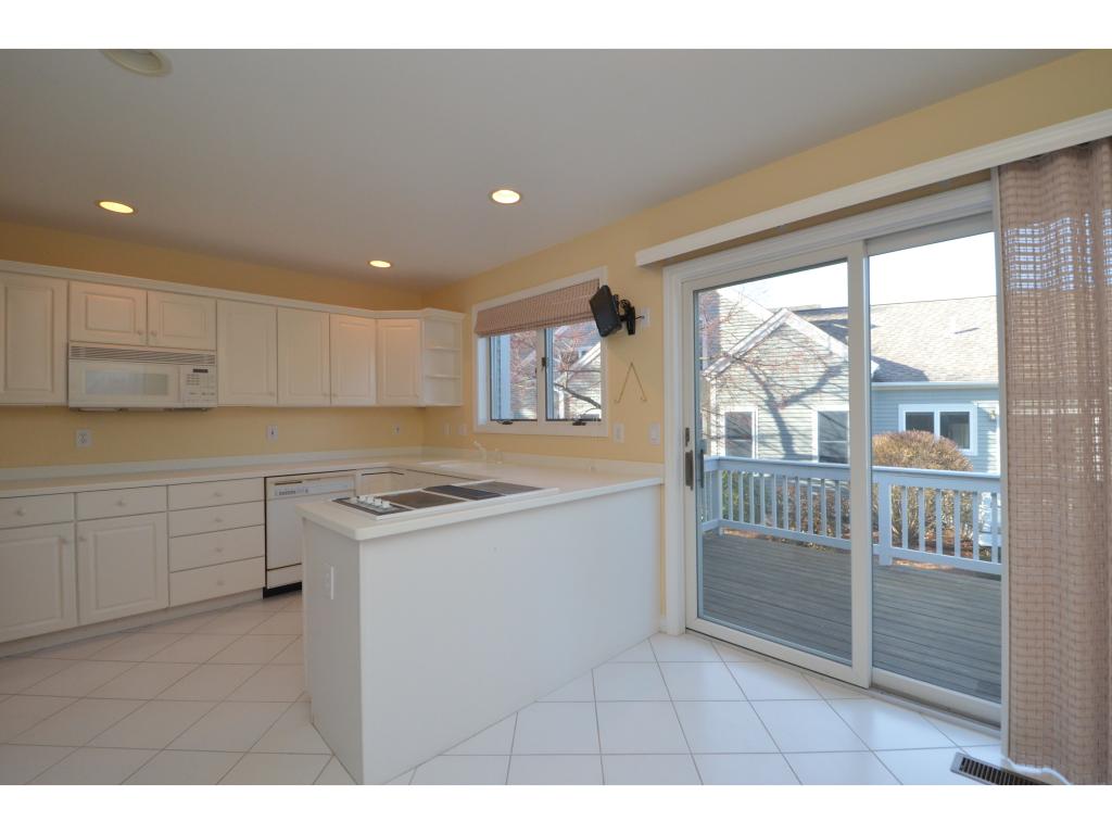 127 Hawthorne Road, Unit 405 Nashua, NH 03062 - Photo 21 of 29 Gallery Image 21