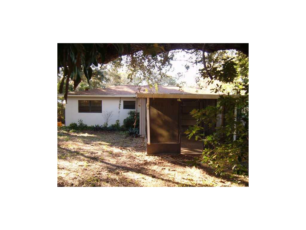 555 Holly Road Vero Beach, FL 32963 - Photo 6 of 7