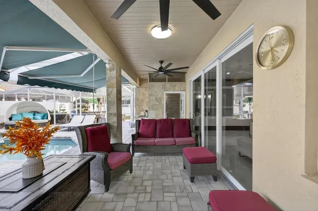 $750,000 | 811 Sandcastle Circle, Brandon, FL 33511