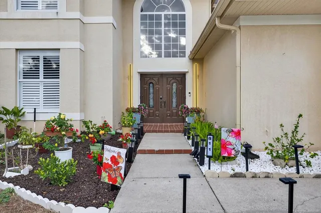 $750,000 | 811 Sandcastle Circle, Brandon, FL 33511