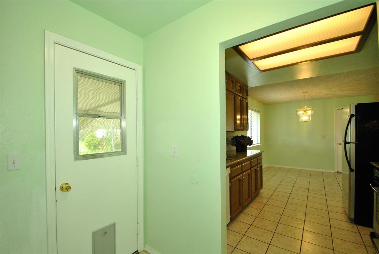 15250 Monreal Road Madera, CA 93636 - Photo 12 of 32 Gallery Image 12