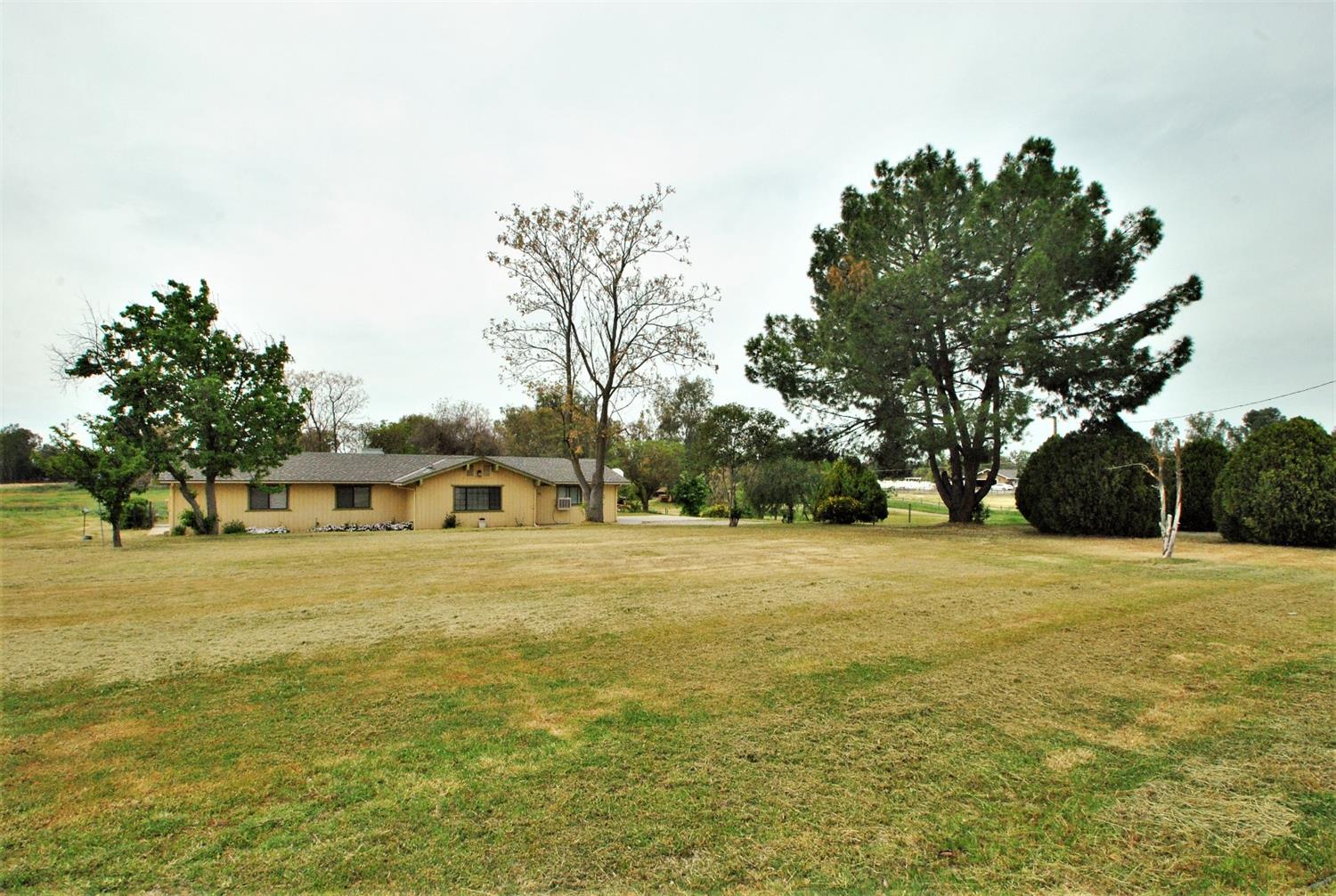 15250 Monreal Road Madera, CA 93636 - Photo 14 of 32 Gallery Image 14