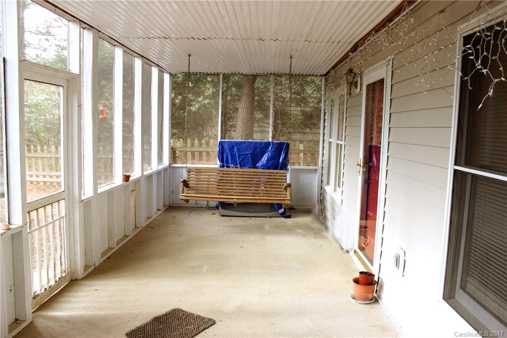 16 Maple Road Arden, NC 28704 - Photo 4 of 18 Gallery Image 4