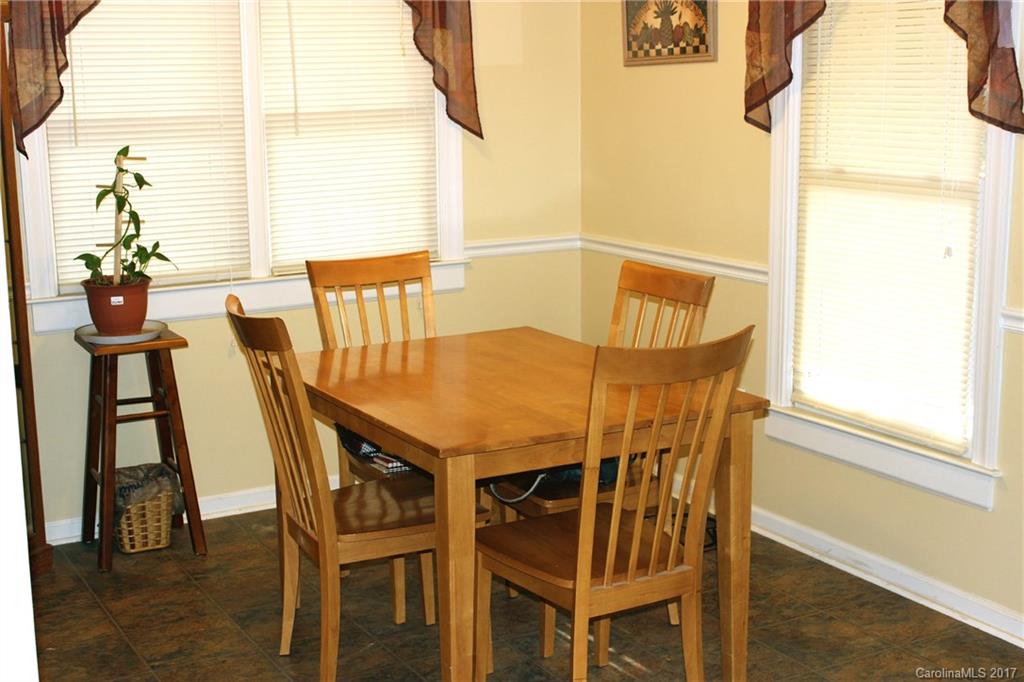 16 Maple Road Arden, NC 28704 - Photo 9 of 18 Gallery Image 9