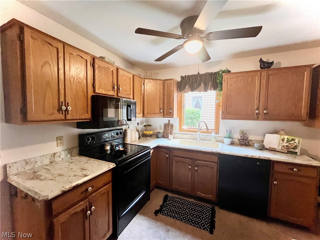 9118 Inverrary Warren, OH 44484 - Photo 6 of 22