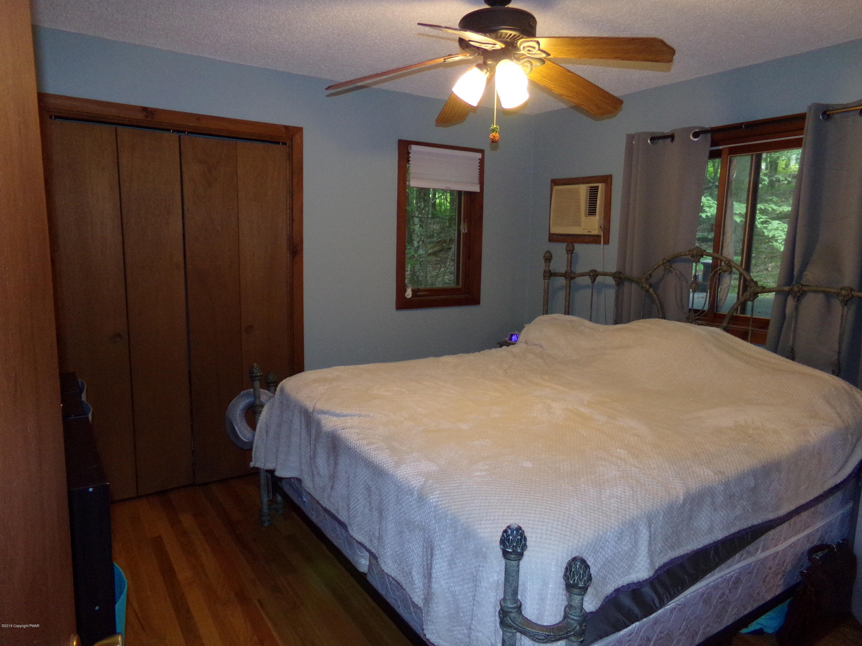146 Totteridge Road Bushkill, PA 18324 - Photo 7 of 19 6-Master Bedroom