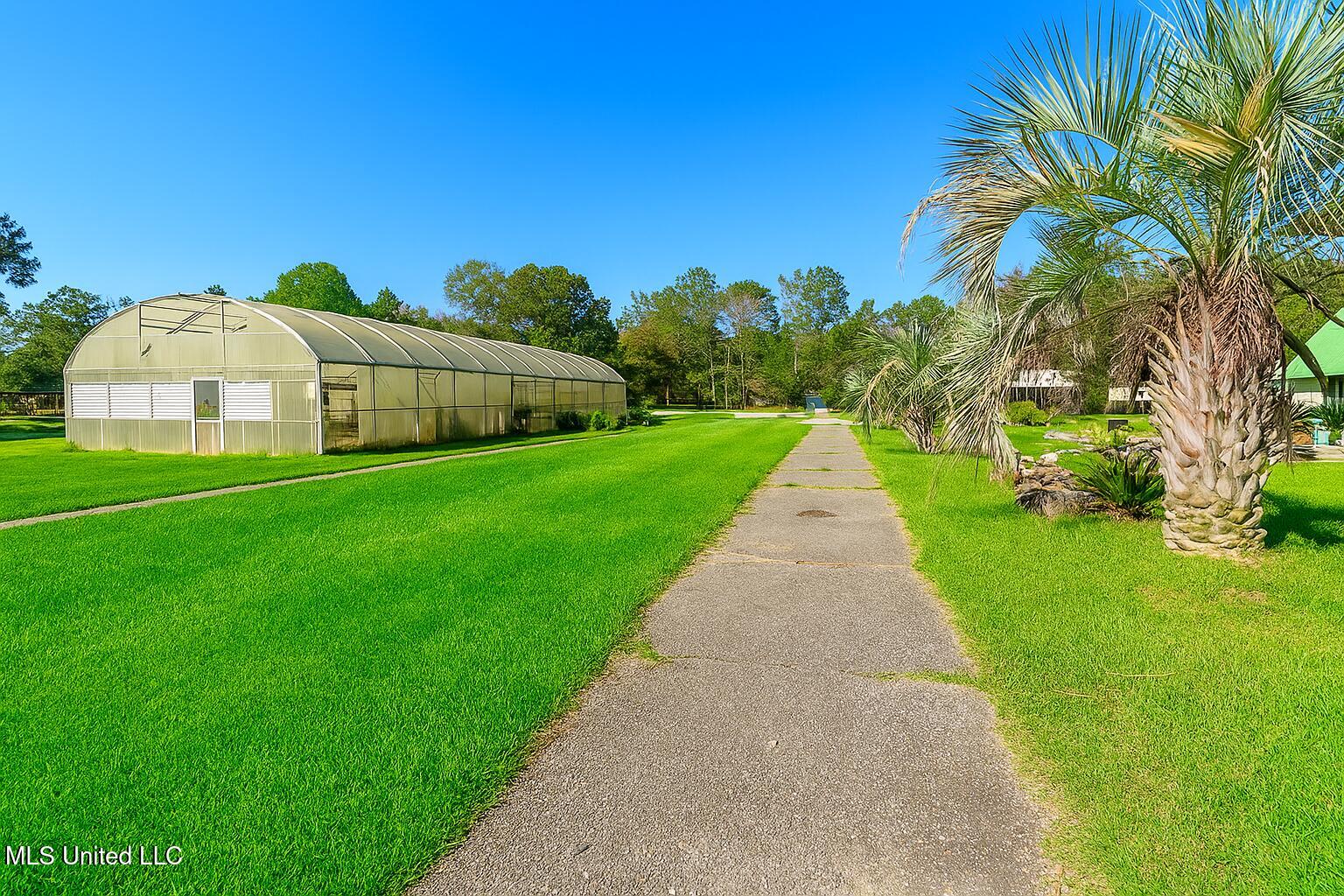 119 Ceasar Road Picayune, MS 39466 - Photo 15 of 25 Caesar Photo 15 Greenhouse