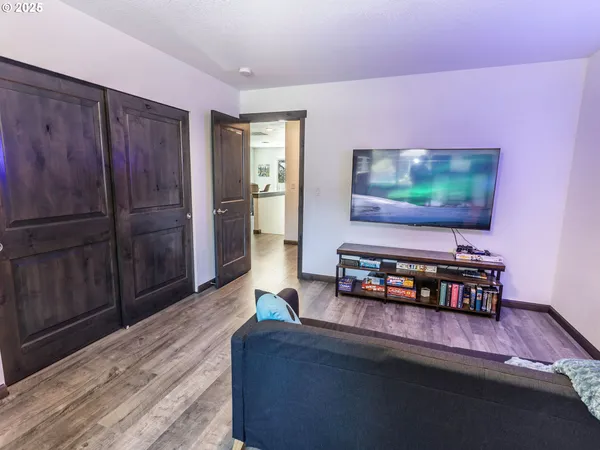 $924,500 | 33495 Cape Kiwanda Drive, Pacific City, OR 97135