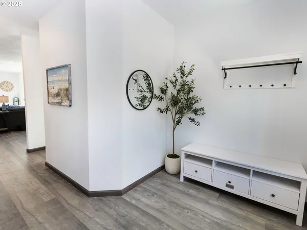 $924,500 | 33495 Cape Kiwanda Drive, Pacific City, OR 97135