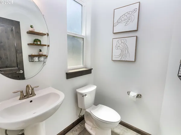 $924,500 | 33495 Cape Kiwanda Drive, Pacific City, OR 97135