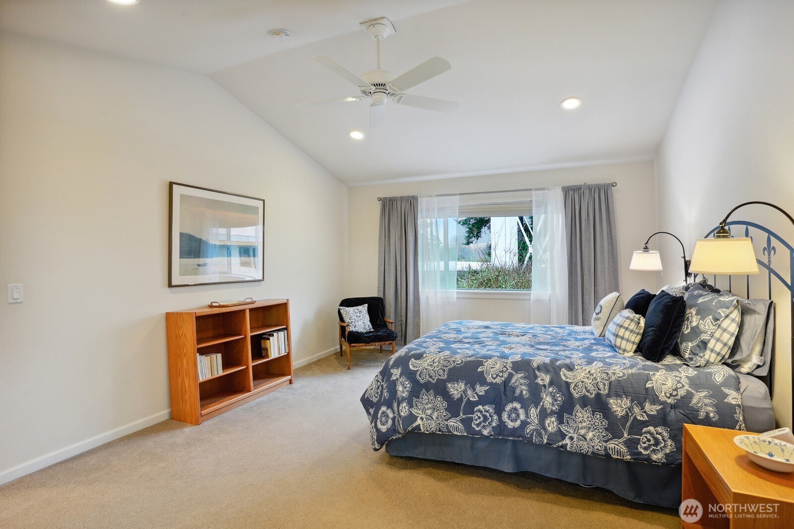 1216 Monroe Avenue Northeast Renton, WA 98056 - Photo 17 of 38 Gallery Image 17