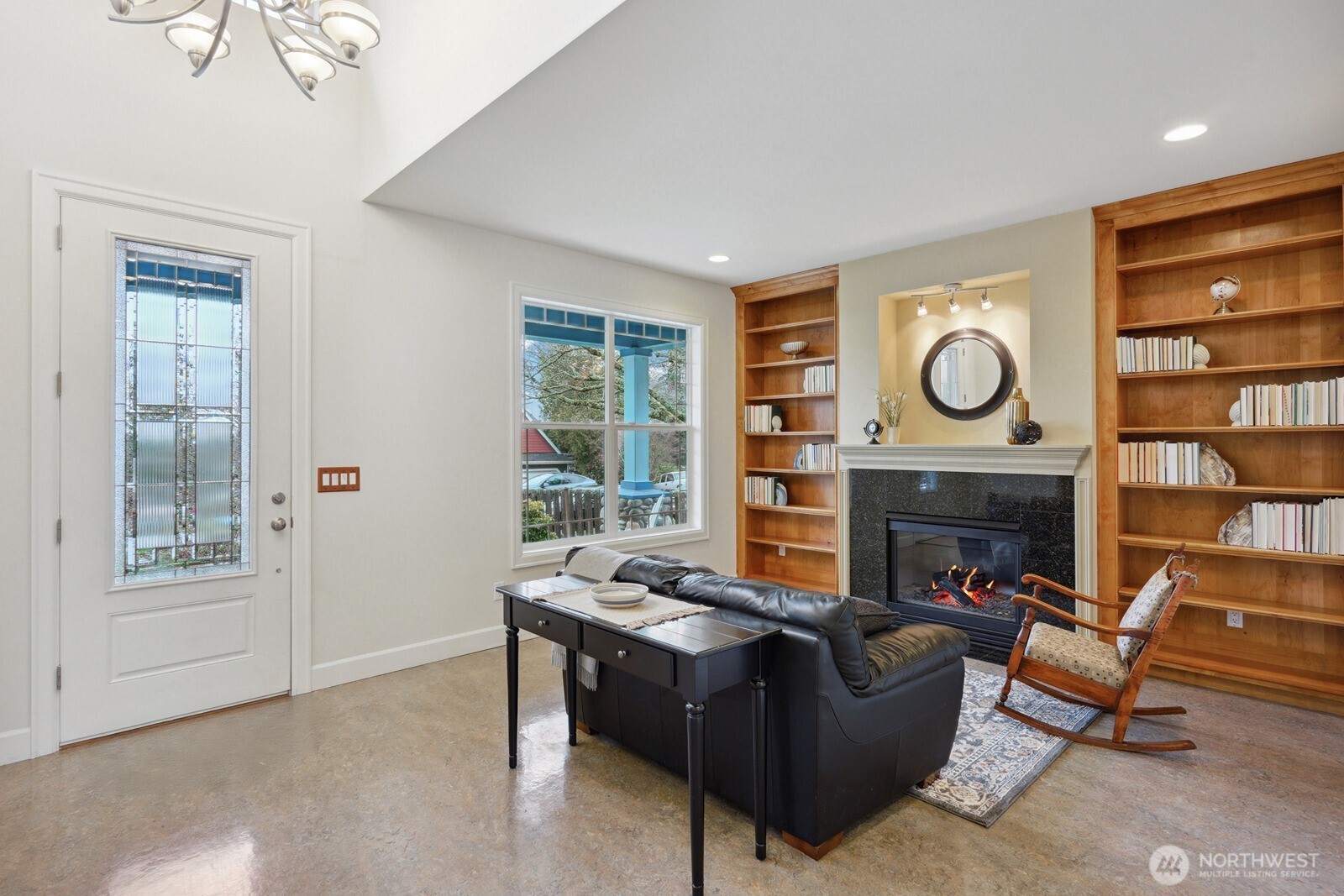 1216 Monroe Avenue Northeast Renton, WA 98056 - Photo 3 of 38 Gallery Image 3