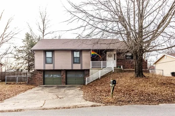 $238,630 | 28 Southeast 240th Road, Warrensburg, MO 64093