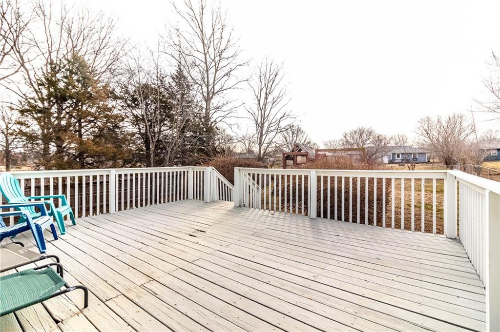 28 Southeast 240th Road Warrensburg, MO 64093 - Photo 11 of 34