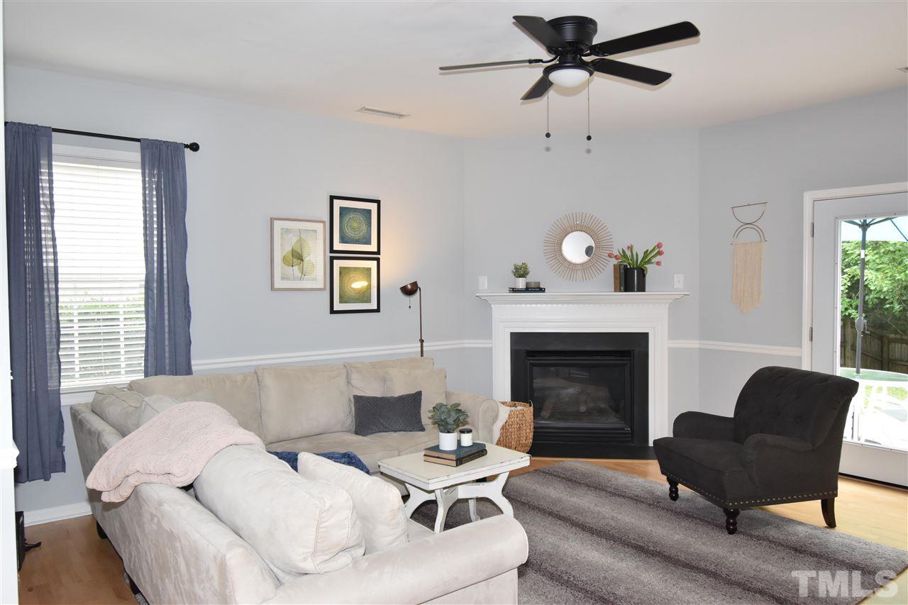 231 Inkster Cove Raleigh, NC 27603 - Photo 2 of 25