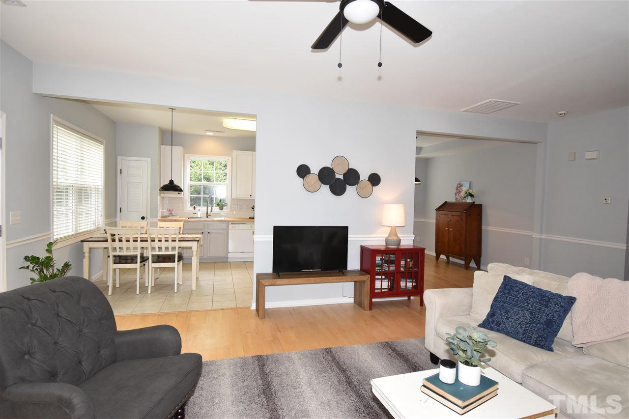 231 Inkster Cove Raleigh, NC 27603 - Photo 11 of 25