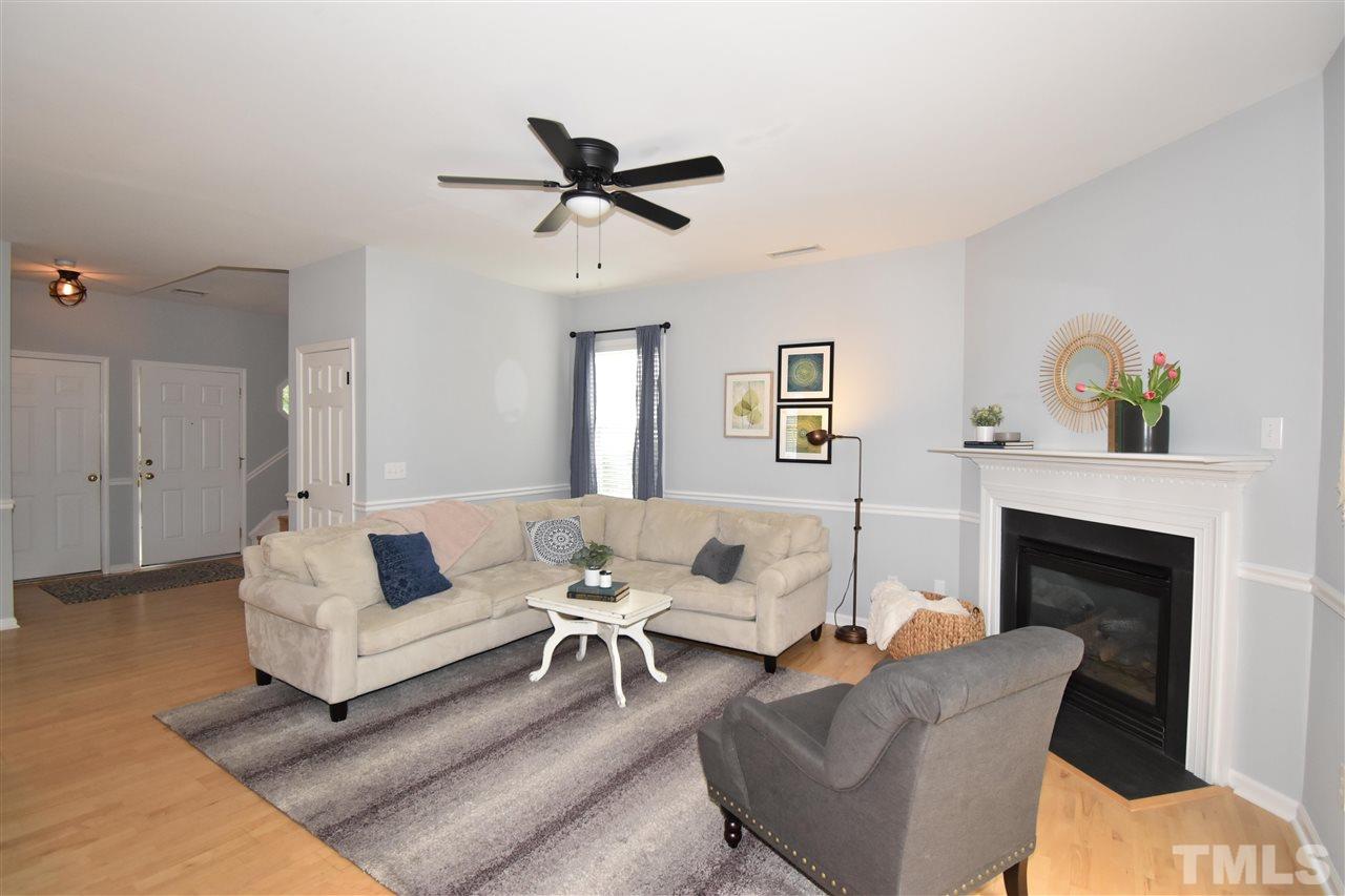 231 Inkster Cove Raleigh, NC 27603 - Photo 3 of 25