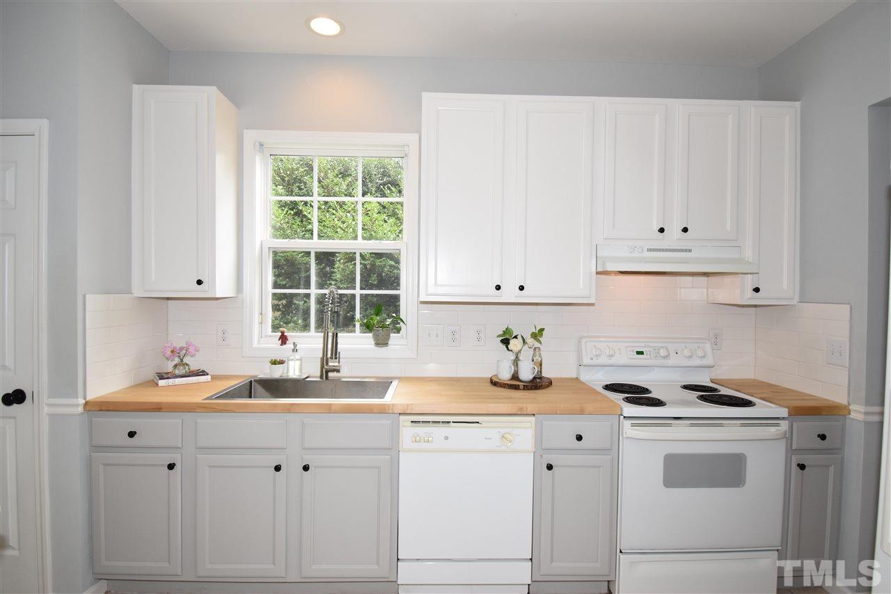 231 Inkster Cove Raleigh, NC 27603 - Photo 8 of 25