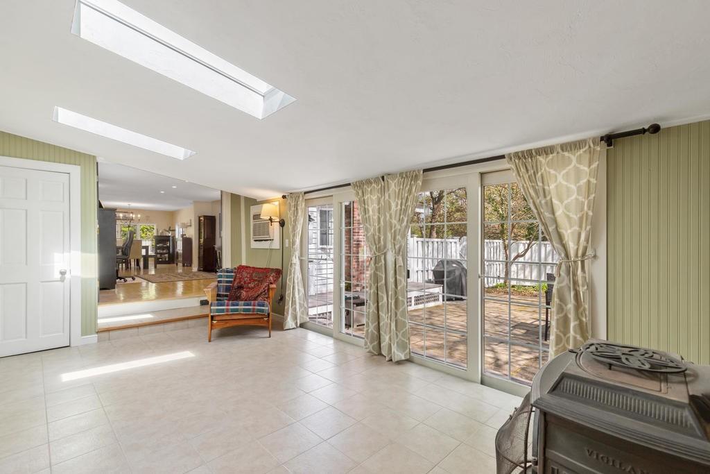 41 Parker Road Framingham, MA 01702 - Photo 18 of 30