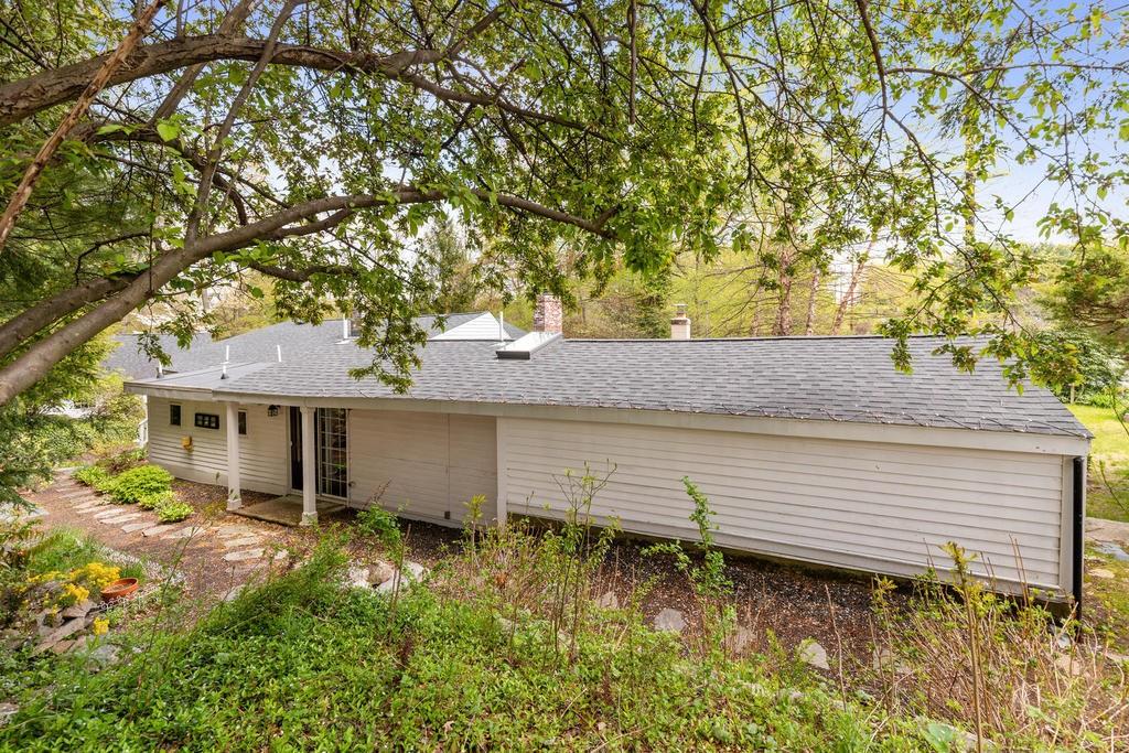 41 Parker Road Framingham, MA 01702 - Photo 28 of 30