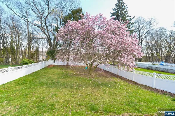 $3,800 | 483 Mt Prospect Avenue, Clifton, NJ 07012