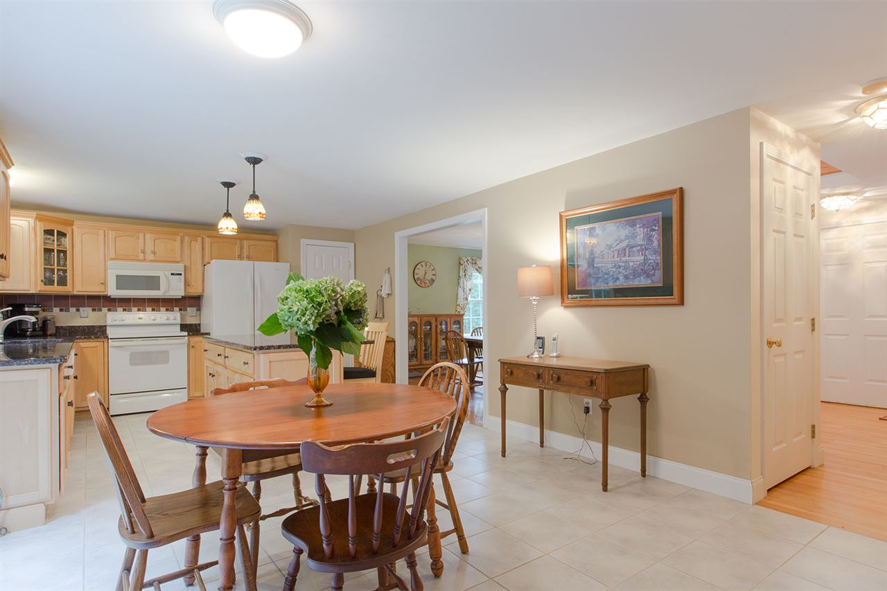 9 Ginaco Road Epping, NH 03042 - Photo 12 of 30