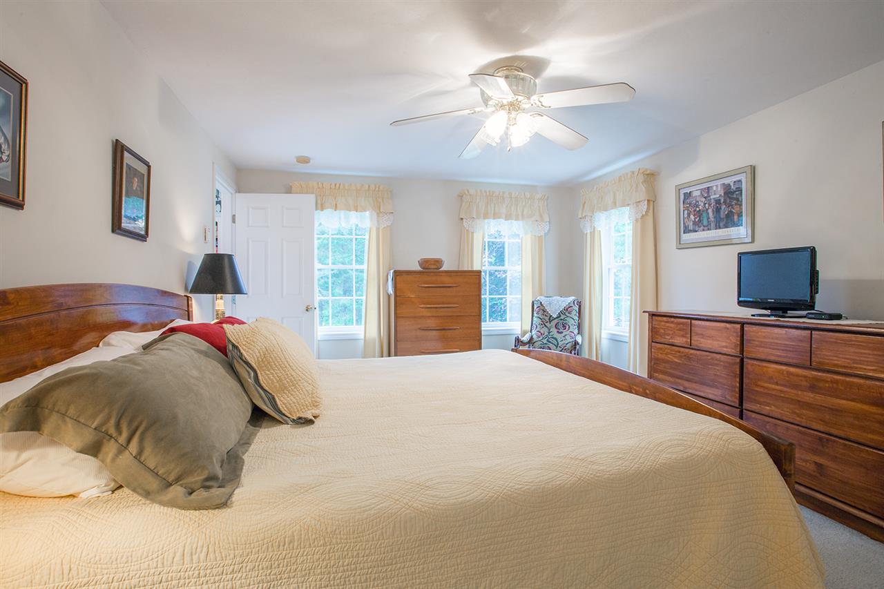 9 Ginaco Road Epping, NH 03042 - Photo 15 of 30