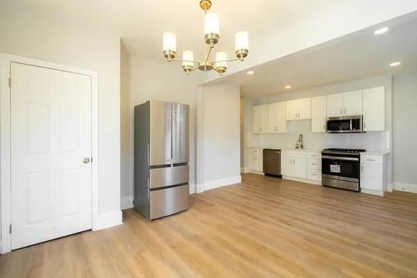 $3,650 | 326 Hurley Street, Unit 1, Cambridge, MA 02141