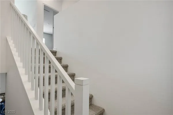 $480,000 | 6839 Greensmen Avenue, Las Vegas, NV 89156