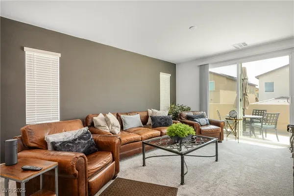 $480,000 | 6839 Greensmen Avenue, Las Vegas, NV 89156