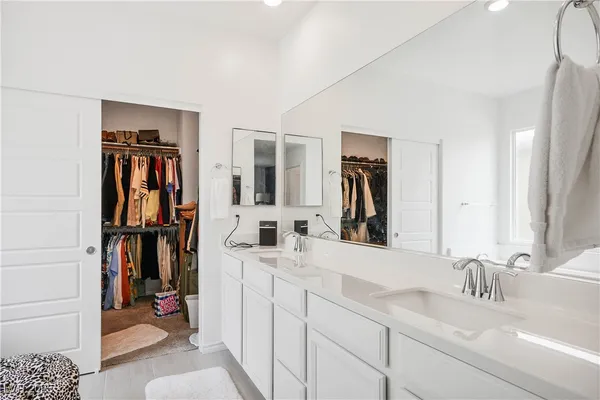 $480,000 | 6839 Greensmen Avenue, Las Vegas, NV 89156